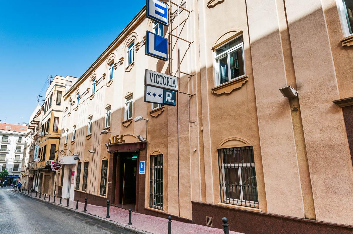 Hotel Victoria Linares  Exteriör bild